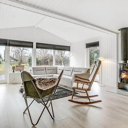 Three Bedroom Holiday In Casa de Férias *